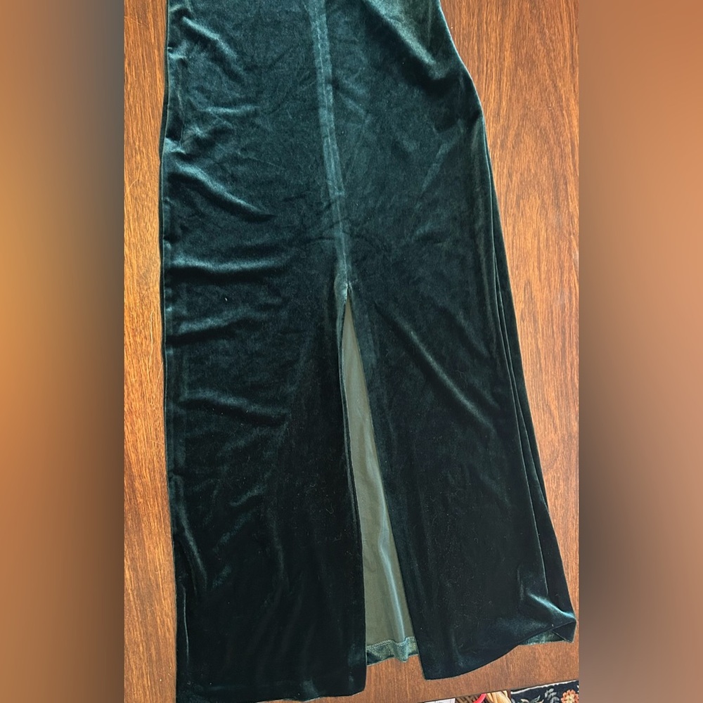 Zara Deep Green Velvet Maxi Dress - Picture 8 of 9